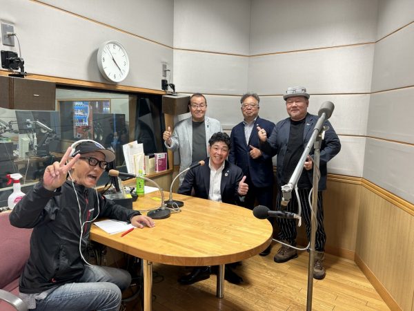 FM愛媛「雲のラジオ」収録