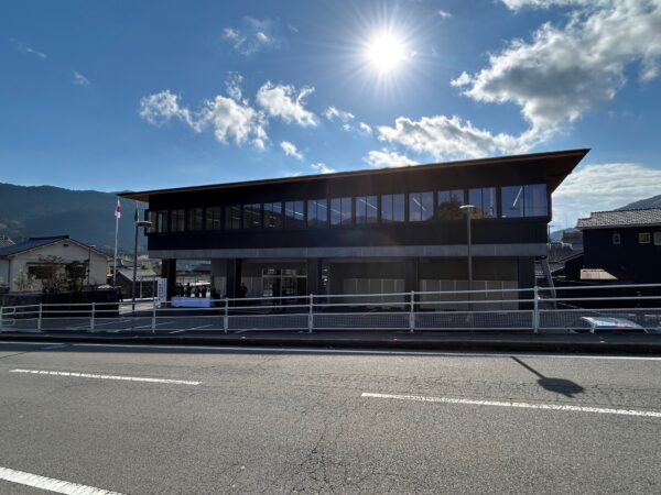 愛媛県中予地方局　久万高原庁舎完成記念式典